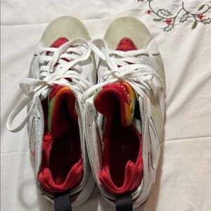 Nike Kids White and Red Sneakers with Green Accents